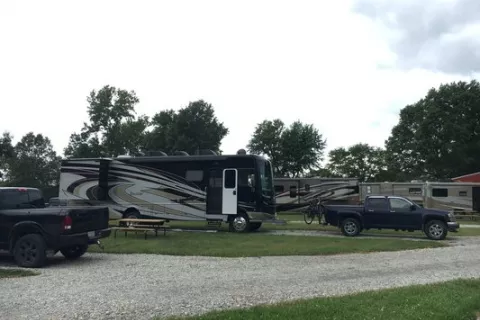 A Country Charm RV Park