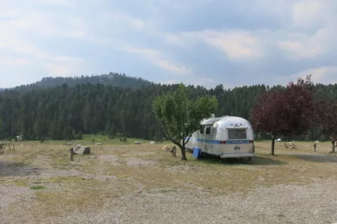 Madison Bend Cabins & RV Park