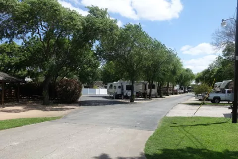 Austin Lone Star RV Resort